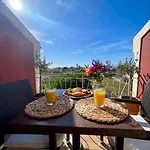 Tsirigotis Hous