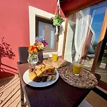 Tsirigotis Hous